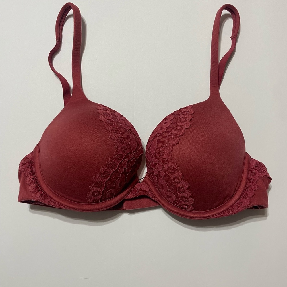 Victoria's Secret Deep Red Lace Bra